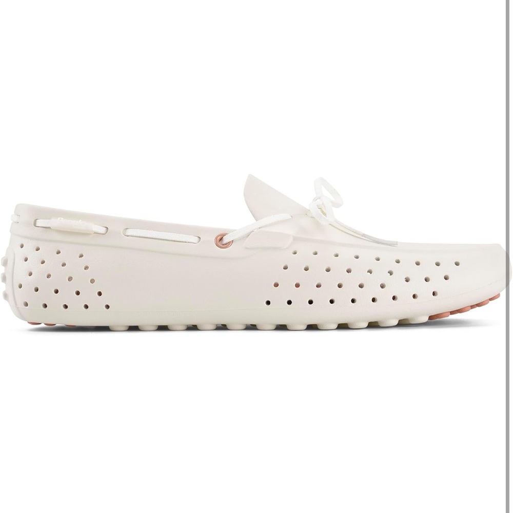 People Women's Cream Loafers